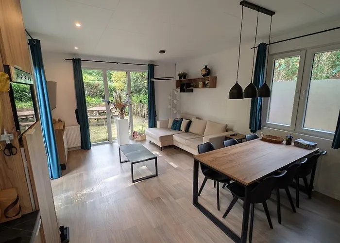 Rustige Bij Deventer Met Prive Terras 木屋 Gorssel