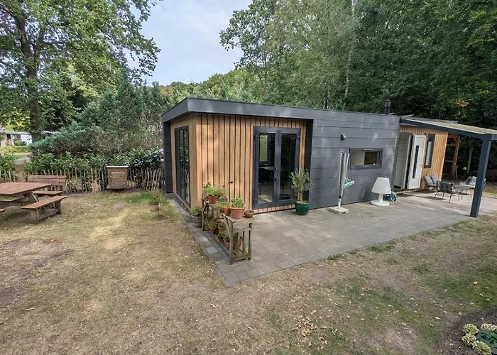 Σαλέ Rustige Bij Deventer Met Prive Terras *