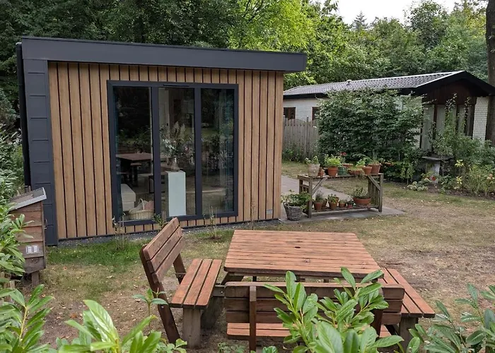 Rustige Bij Deventer Met Prive Terras 木屋 *